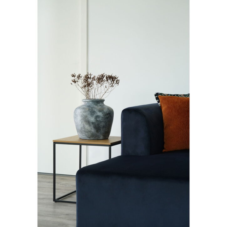 QUVIO Bijzettafel Gothenburg – Eikenhouten Look – Zwart Stalen Frame – 45x45x45 cm