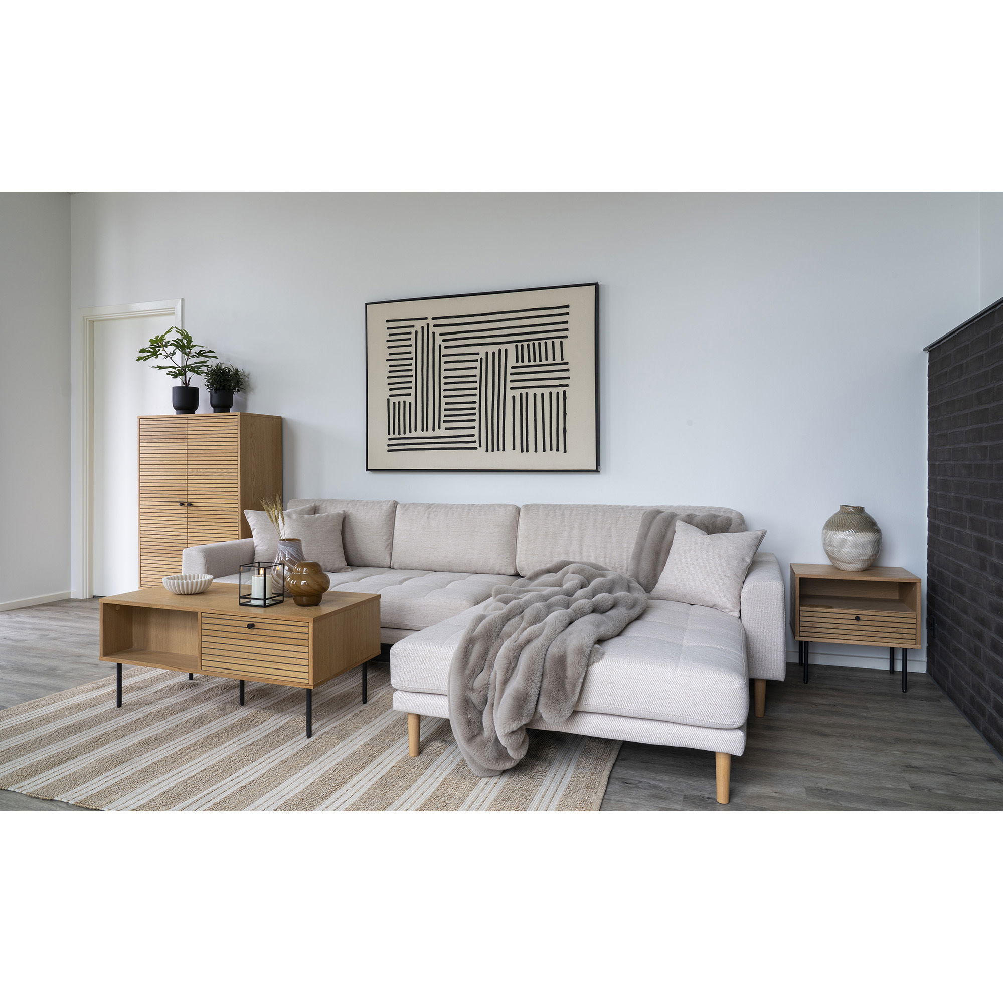 QUVIO Salontafel Tallinn – Eikenfineer – Zwarte metalen poten – 2 lades