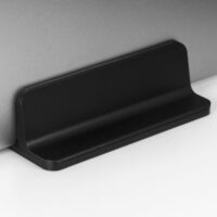 zwarte verticale laptopstandaard