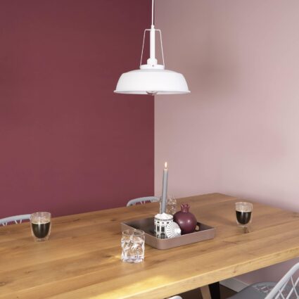 QUVIO lampen in het wit met industrieel uiterlijk