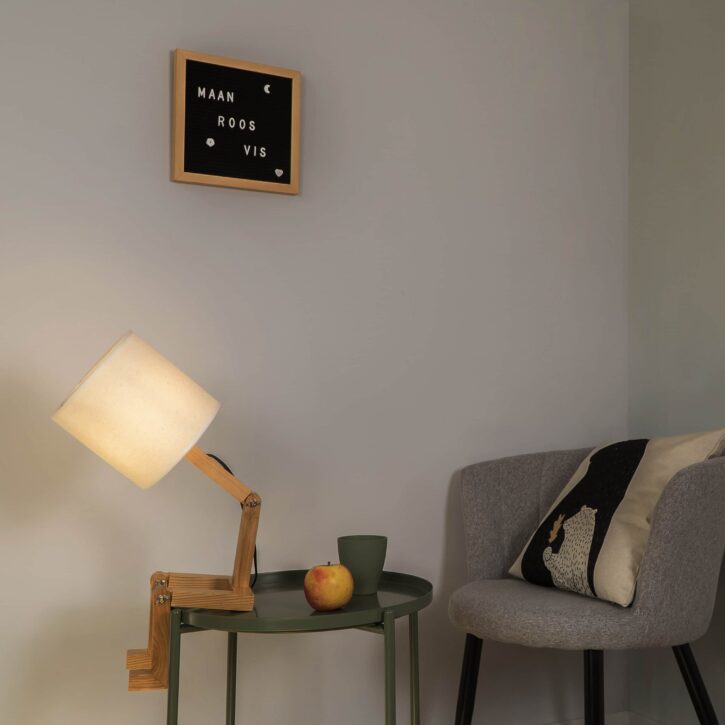 Scandinavisch lampen mannetje