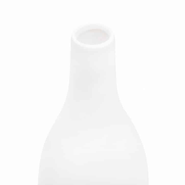 Decoratieve vaas met smalle hals